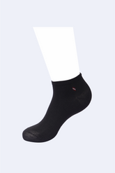 BLACK LIGHTWEIGHT EVERYDAY ANKLE SOCKS