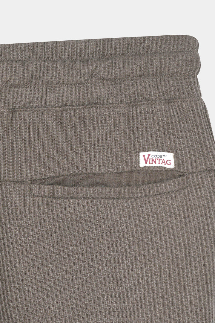 L-BROWN WAFFLE KNIT CROSS POCKET SHORT