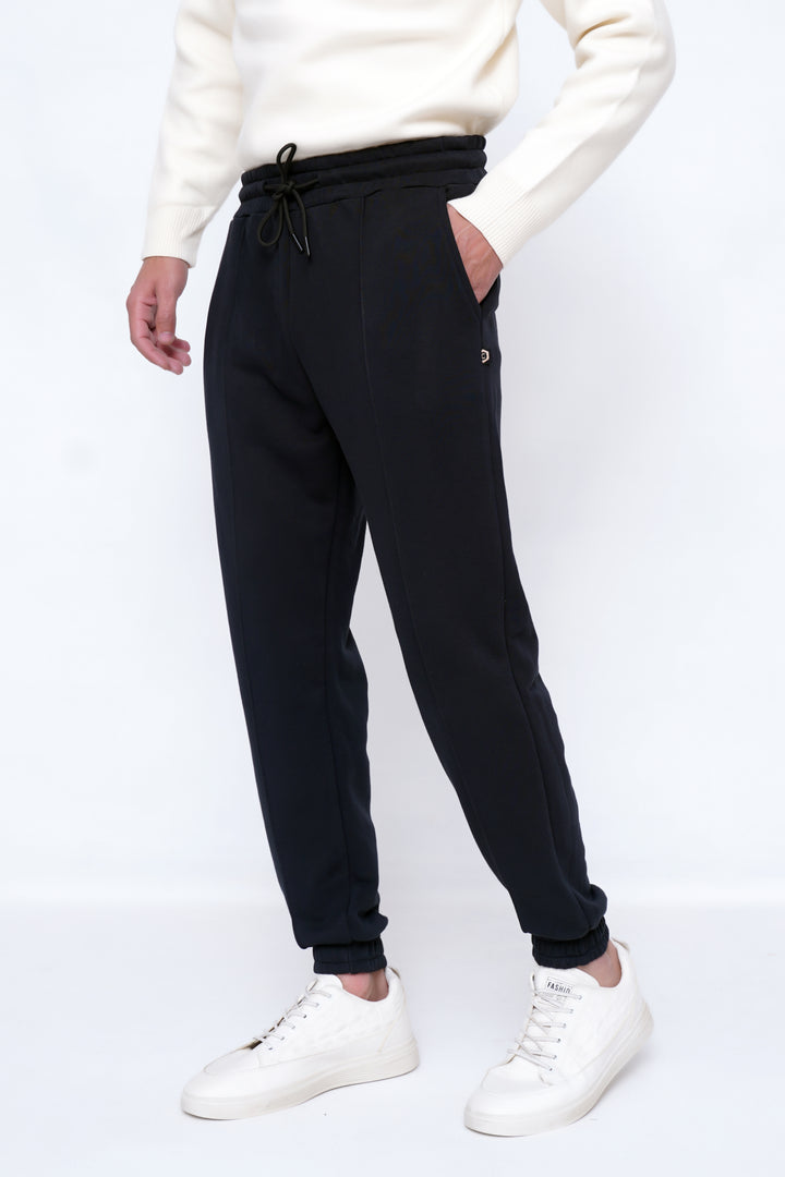 BLACK REGULAR FIT POWER JOGGER