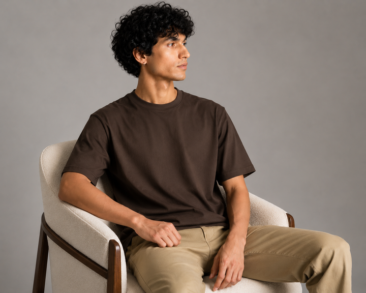 Stretch Box-Fit T-Shirt-Brown