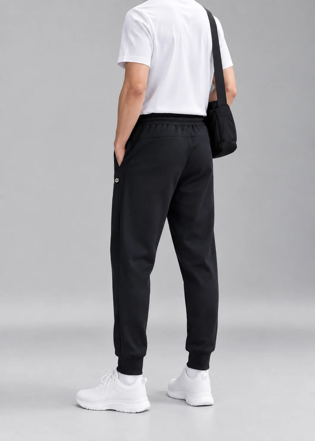 Therma-Fit Performance Jogger — Black