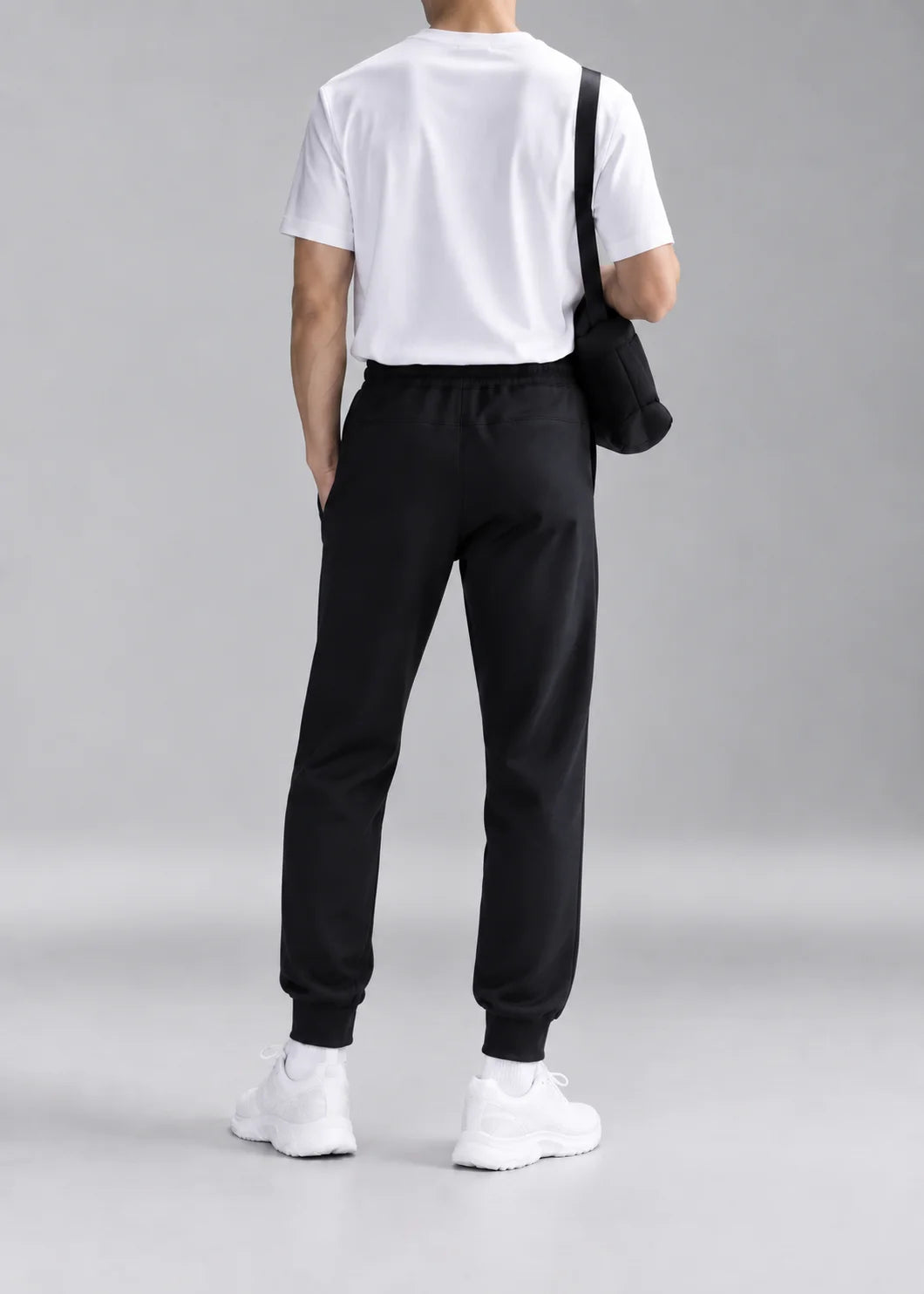Therma-Fit Performance Jogger — Black